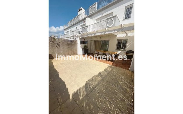 Revente - Maison mitoyenne - Estepona  - Atalaya