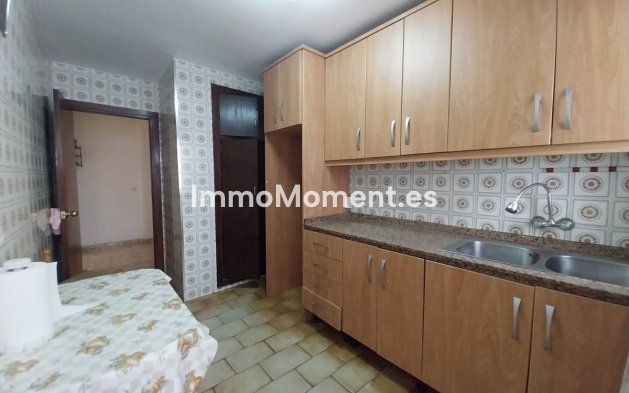 Revente - Appartement - Estepona  - Estepona Centro