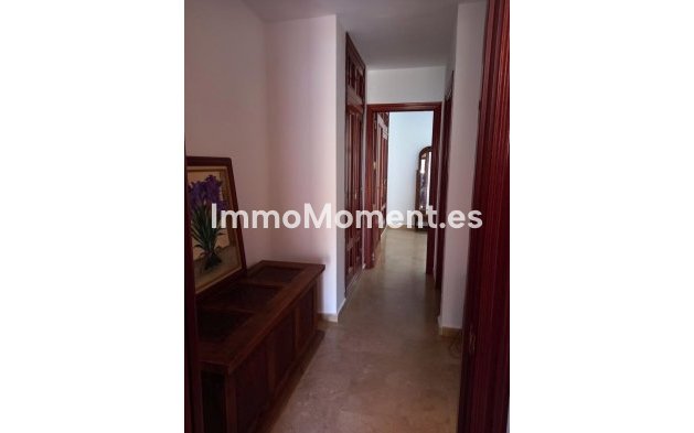 Revente - Maison mitoyenne - Estepona  - Estepona Centro