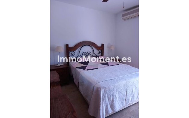 Revente - Maison mitoyenne - Estepona  - Estepona Centro