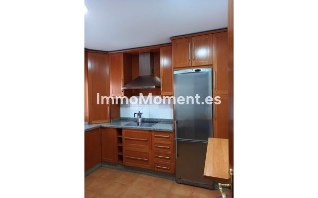 Revente - Maison mitoyenne - Estepona  - Estepona Centro