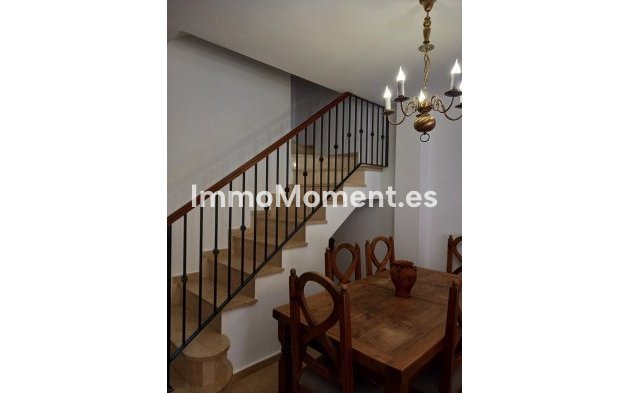 Revente - Maison mitoyenne - Estepona  - Estepona Centro