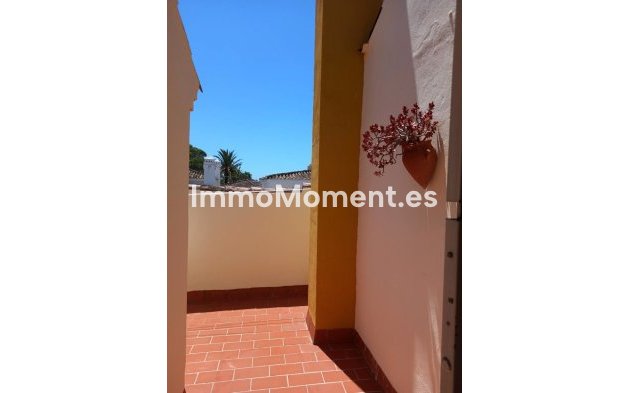 Revente - Maison mitoyenne - Estepona  - Estepona Centro