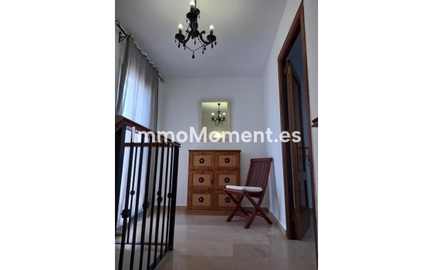 Revente - Maison mitoyenne - Estepona  - Estepona Centro