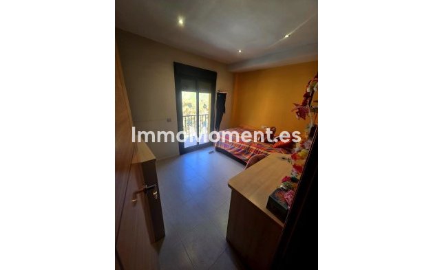 Revente - Villa - Estepona  - Estepona Centro