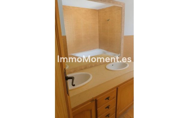 Wiederverkauf - Reihenhaus - Estepona  - New Golden Mile