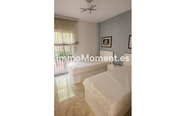 Wiederverkauf - Wohnung - Marbella - Nueva Andalucía