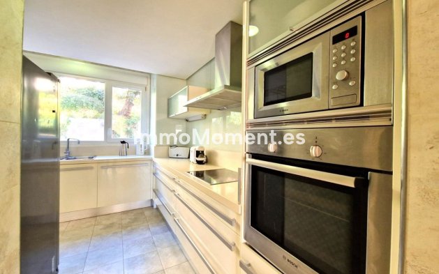 Resale - Apartment - Marbella - Marbella Centro