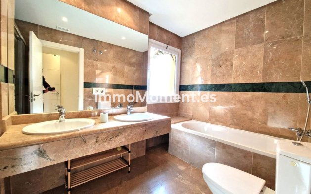 Resale - Apartment - Marbella - Marbella Centro