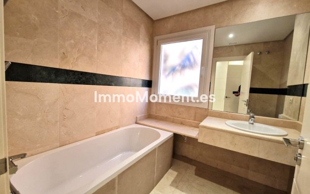 Resale - Apartment - Marbella - Marbella Centro