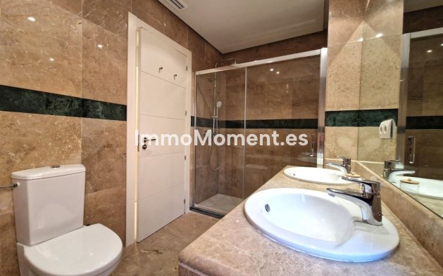 Resale - Apartment - Marbella - Marbella Centro