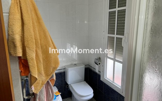 Wiederverkauf - Villa - Marbella - Nueva Andalucía