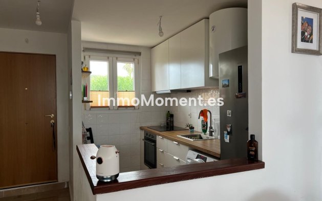 Resale - Apartment - Manilva - Punta Chullera