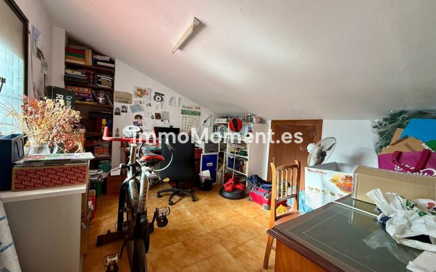 Reventa - Apartamento - Estepona  - Estepona Centro