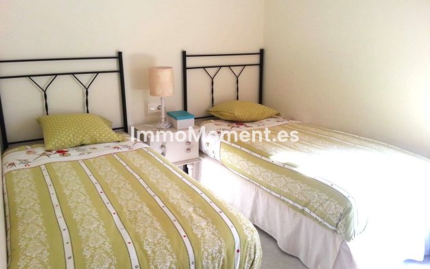 Wiederverkauf - Wohnung - Estepona  - Valle Romano