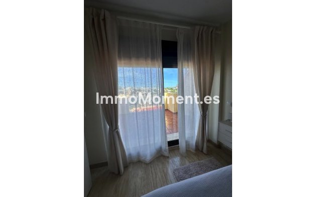 Wiederverkauf - Wohnung - Estepona  - Valle Romano