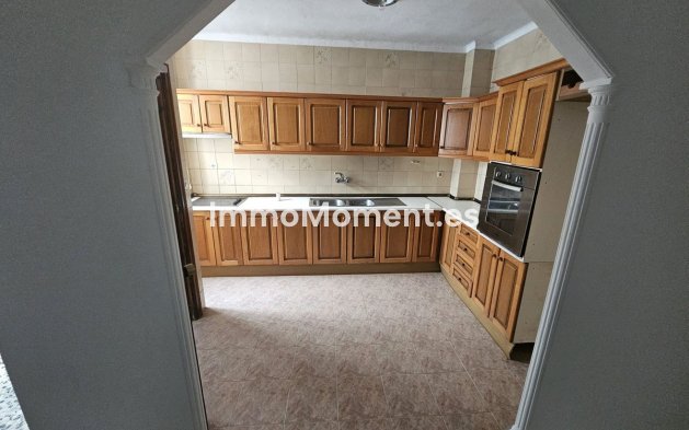 Wiederverkauf - Villa - Estepona  - Estepona Centro