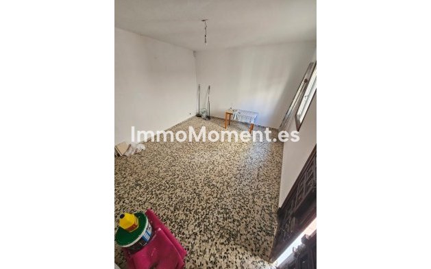 Wiederverkauf - Villa - Estepona  - Estepona Centro