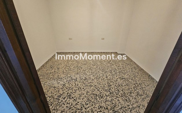 Wiederverkauf - Villa - Estepona  - Estepona Centro