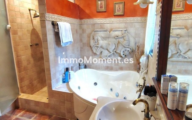 Revente - Villa - Marbella - Río Real