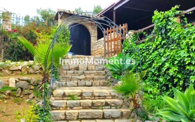 Revente - Villa - Marbella - Río Real
