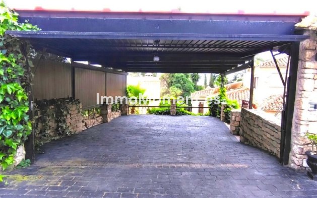 Revente - Villa - Marbella - Río Real