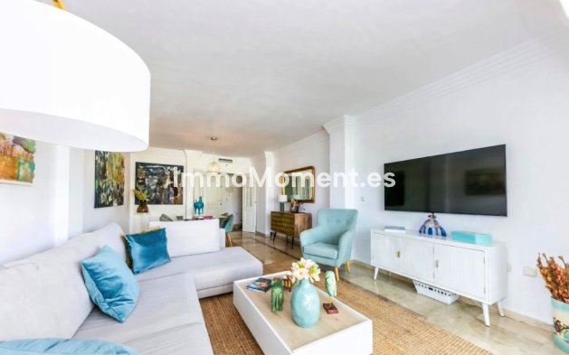 Resale - Apartment - Marbella - Las Brisas