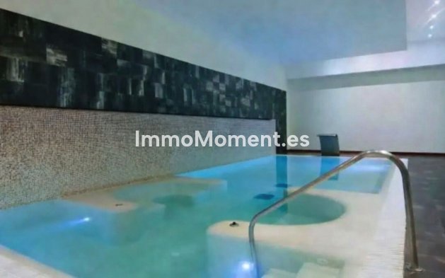 Revente - Appartement - Estepona  - Atalaya
