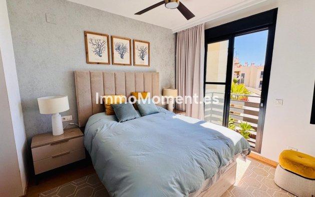 Wiederverkauf - Wohnung - Estepona  - Selwo