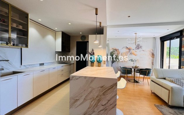 Wiederverkauf - Wohnung - Estepona  - Selwo