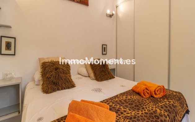 Bestaande woning - Vrijstaande villa - Estepona  - Estepona Centro