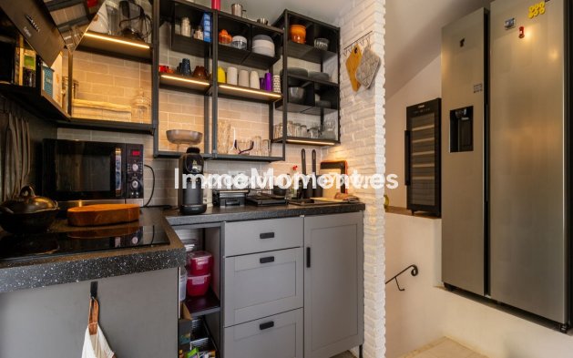Bestaande woning - Vrijstaande villa - Estepona  - Estepona Centro
