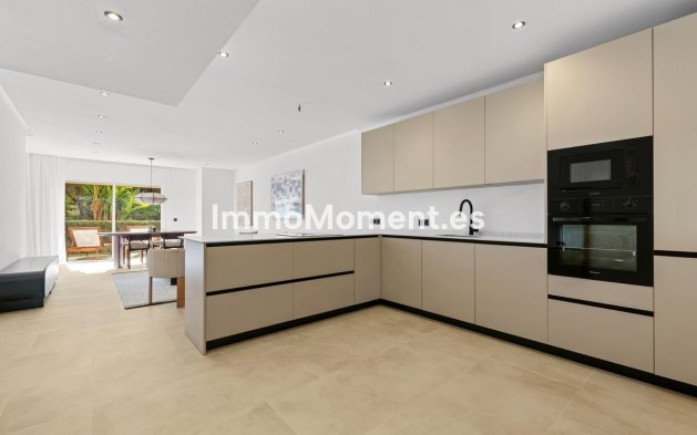 Revente - Appartement - Marbella - Nueva Andalucía