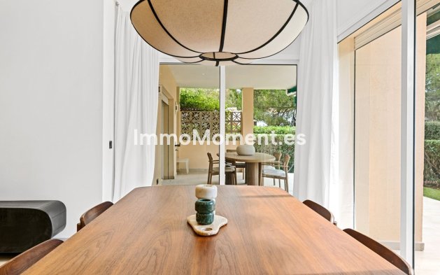 Revente - Appartement - Marbella - Nueva Andalucía