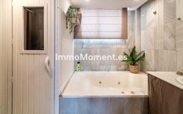 Resale - Townhouse - Marbella - Puerto Banús