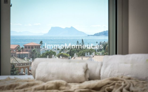 Resale - Townhouse - Estepona - Estepona Centro