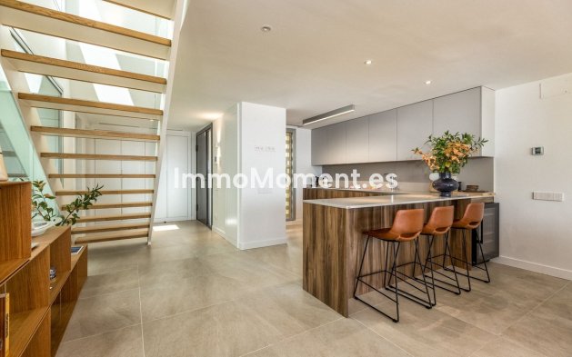 Resale - Townhouse - Estepona - Estepona Centro