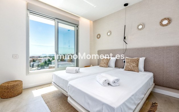 Resale - Townhouse - Estepona - Estepona Centro