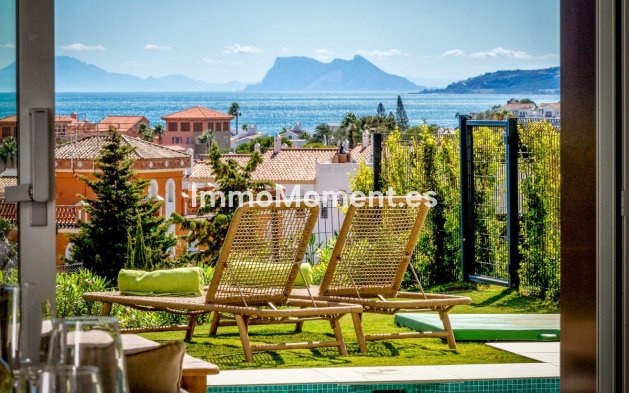 Resale - Townhouse - Estepona - Estepona Centro