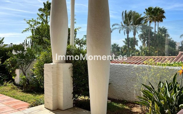 Wiederverkauf - Villa - Marbella - Costabella