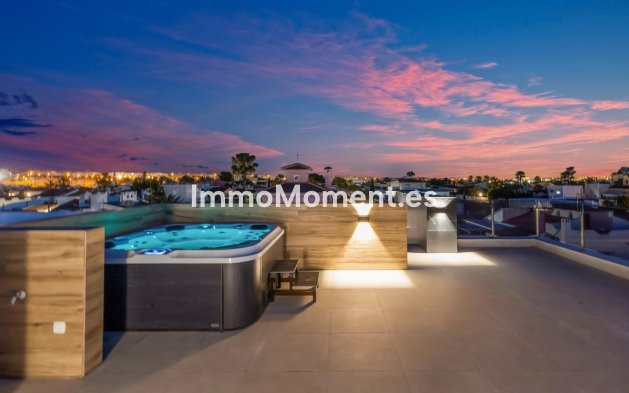 Bestaande woning - Villa - Torrevieja - Torrevieja Centro