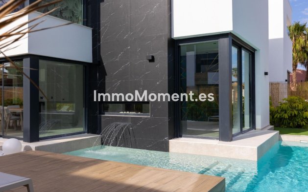 Bestaande woning - Villa - Torrevieja - Torrevieja Centro