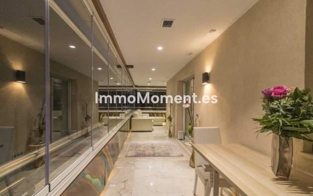 Wiederverkauf - Wohnung - Marbella - Puerto Banús