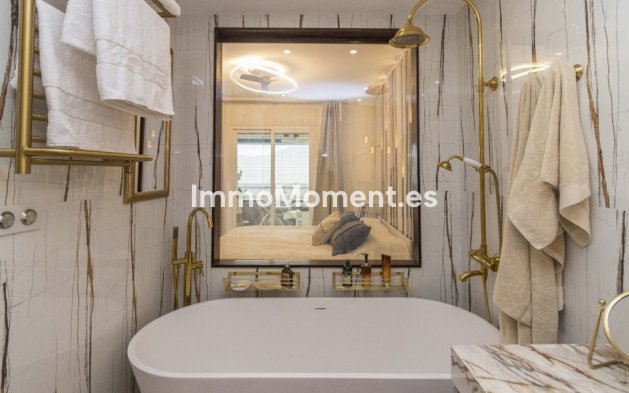 Wiederverkauf - Wohnung - Marbella - Puerto Banús