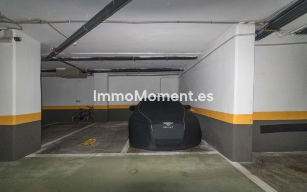 Wiederverkauf - Wohnung - Marbella - Puerto Banús