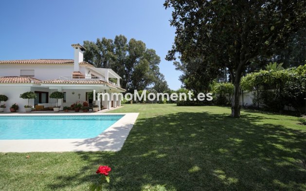Resale - Villa - Estepona - New Golden Mile