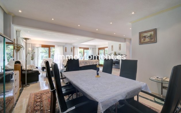 Resale - Villa - Estepona - New Golden Mile