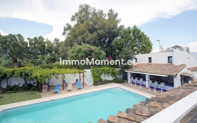 Resale - Villa - Estepona - New Golden Mile