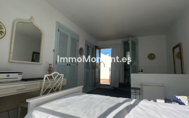 Revente - Maison mitoyenne - Estepona  - Estepona Centro