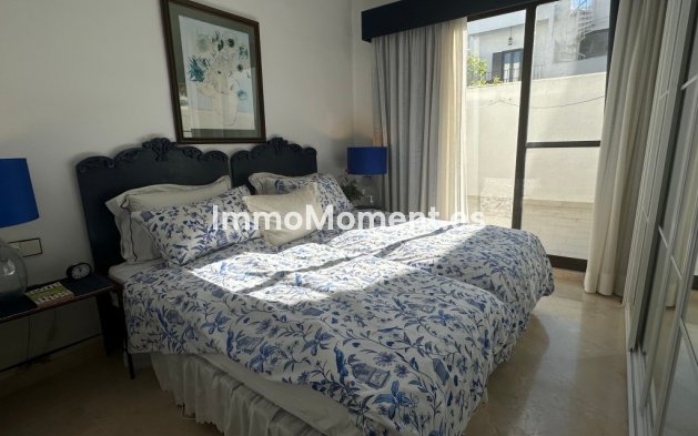 Revente - Maison mitoyenne - Estepona  - Estepona Centro